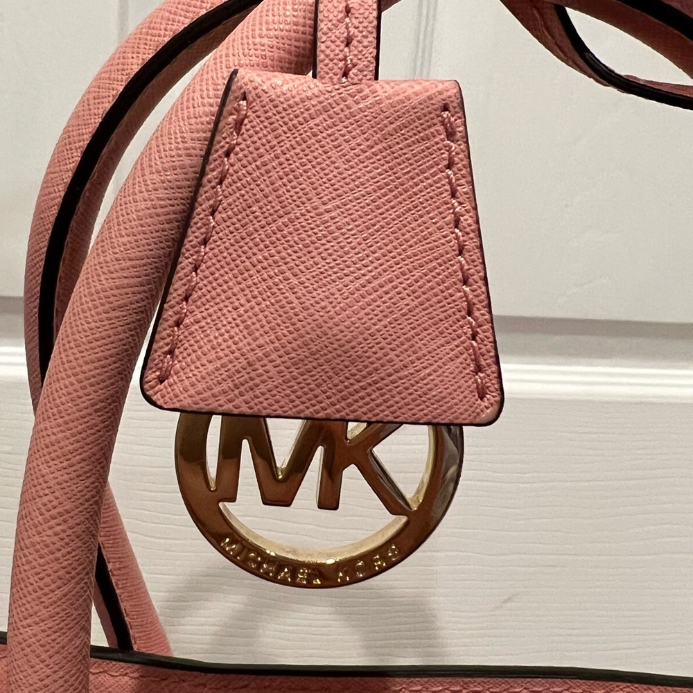 NWOT- Dillon Large Saffiano Leather Satchel- Michael Kors - Picture 5 of 11